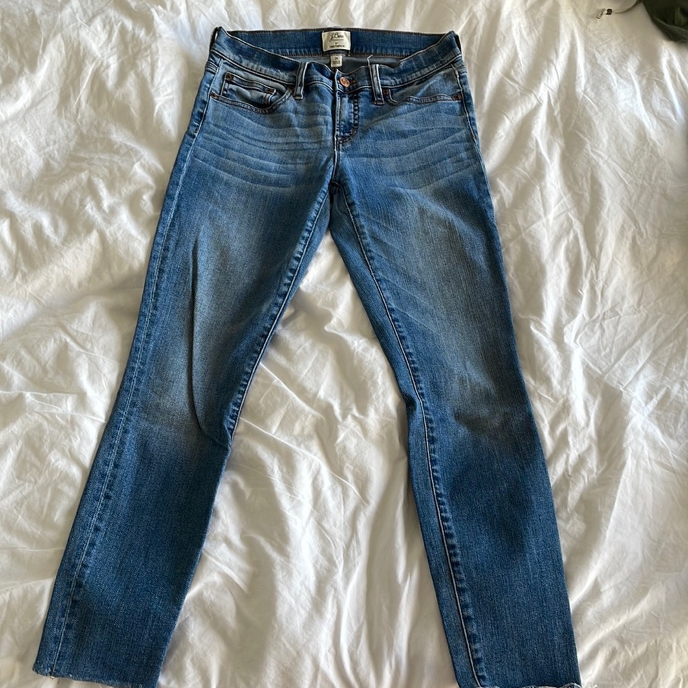J. Crew toothpick jeans like new sz 26 stretch